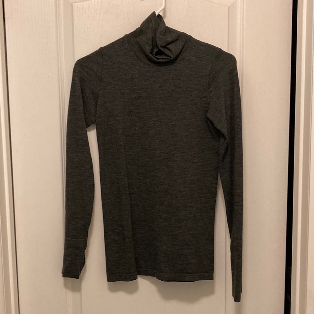 Athleta wool baselayer xs